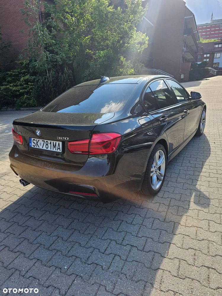 BMW Seria 3 320d xDrive M Sport - 3