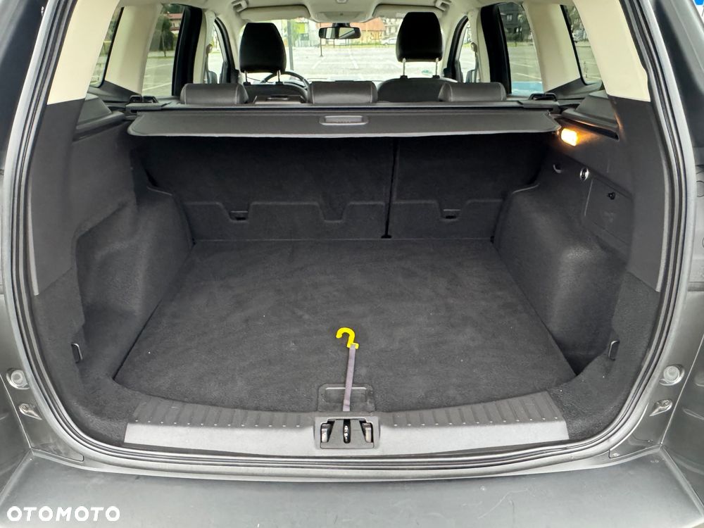 Ford Kuga 2.0 TDCi 4x4 Titanium - 19