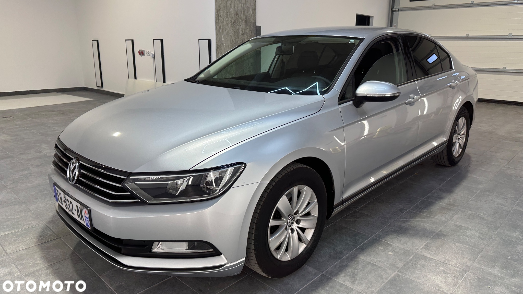 Volkswagen Passat 1.4 TSI BMT ACT Comfortline - 2