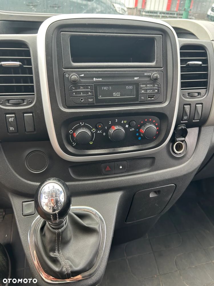 Renault Trafic - 6