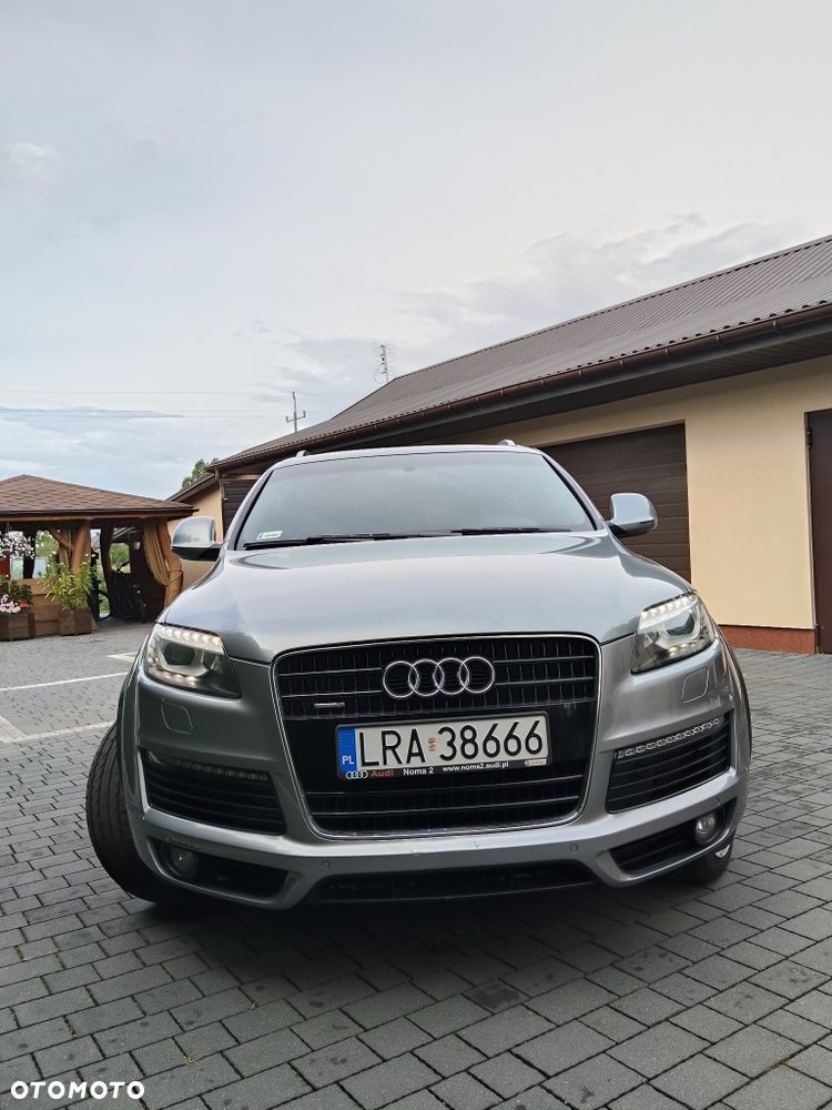 Audi Q7 - 6