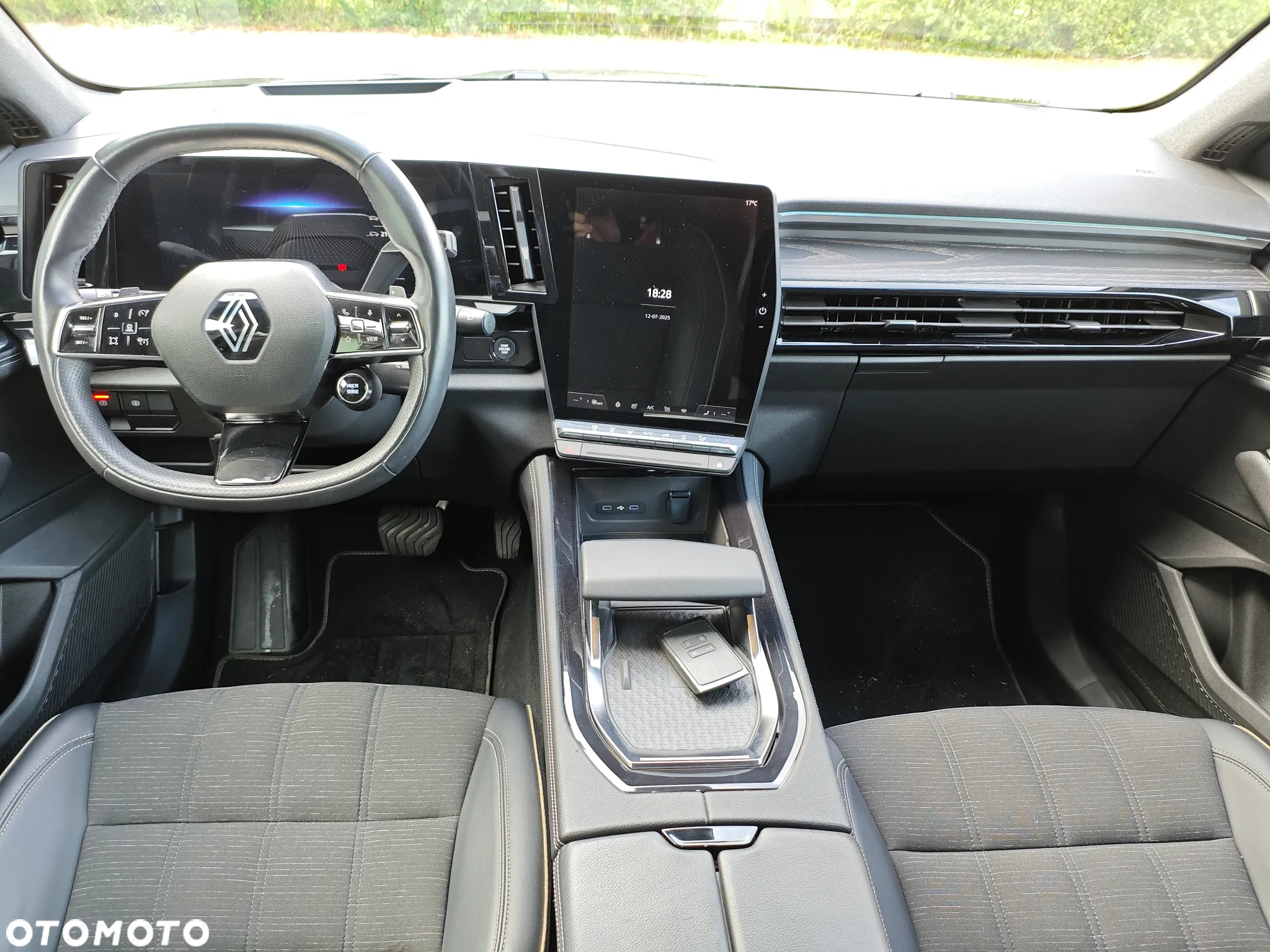 Renault Austral E-Tech Full Hybrid 200 Iconic - 8