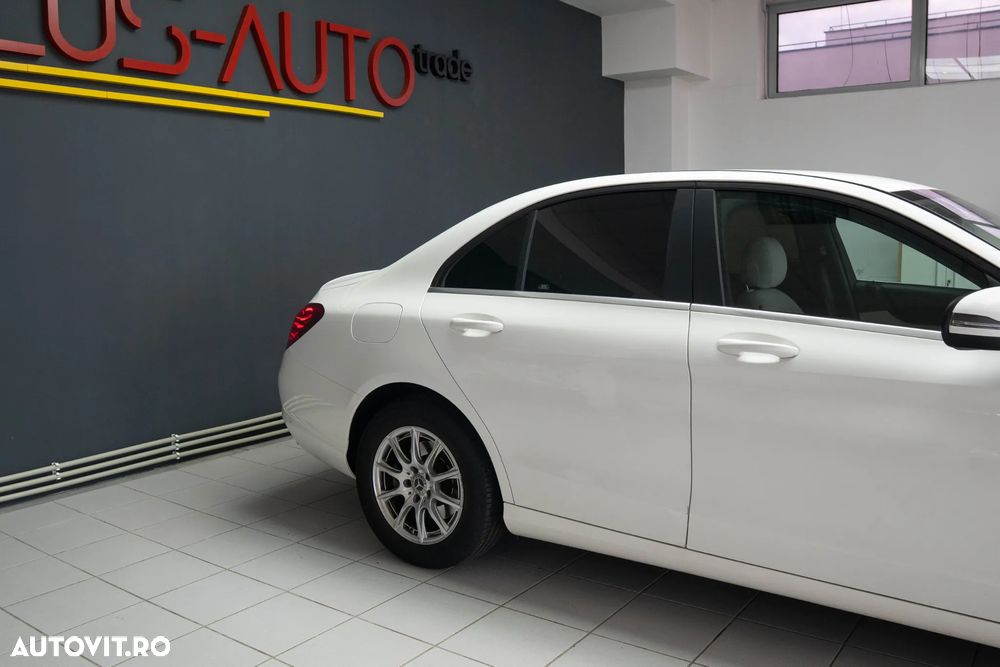 Mercedes-Benz C 180 9G-TRONIC Avantgarde - 6