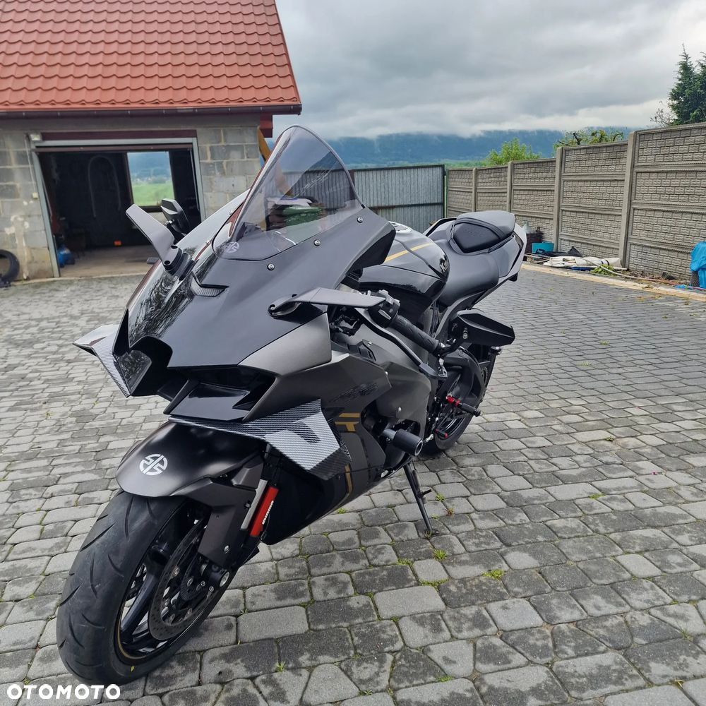 Kawasaki Ninja - 2