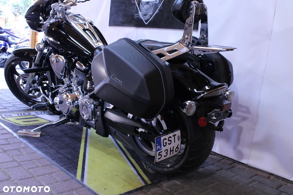 Yamaha XV - 24