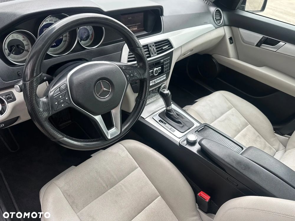 Mercedes-Benz Klasa C - 15