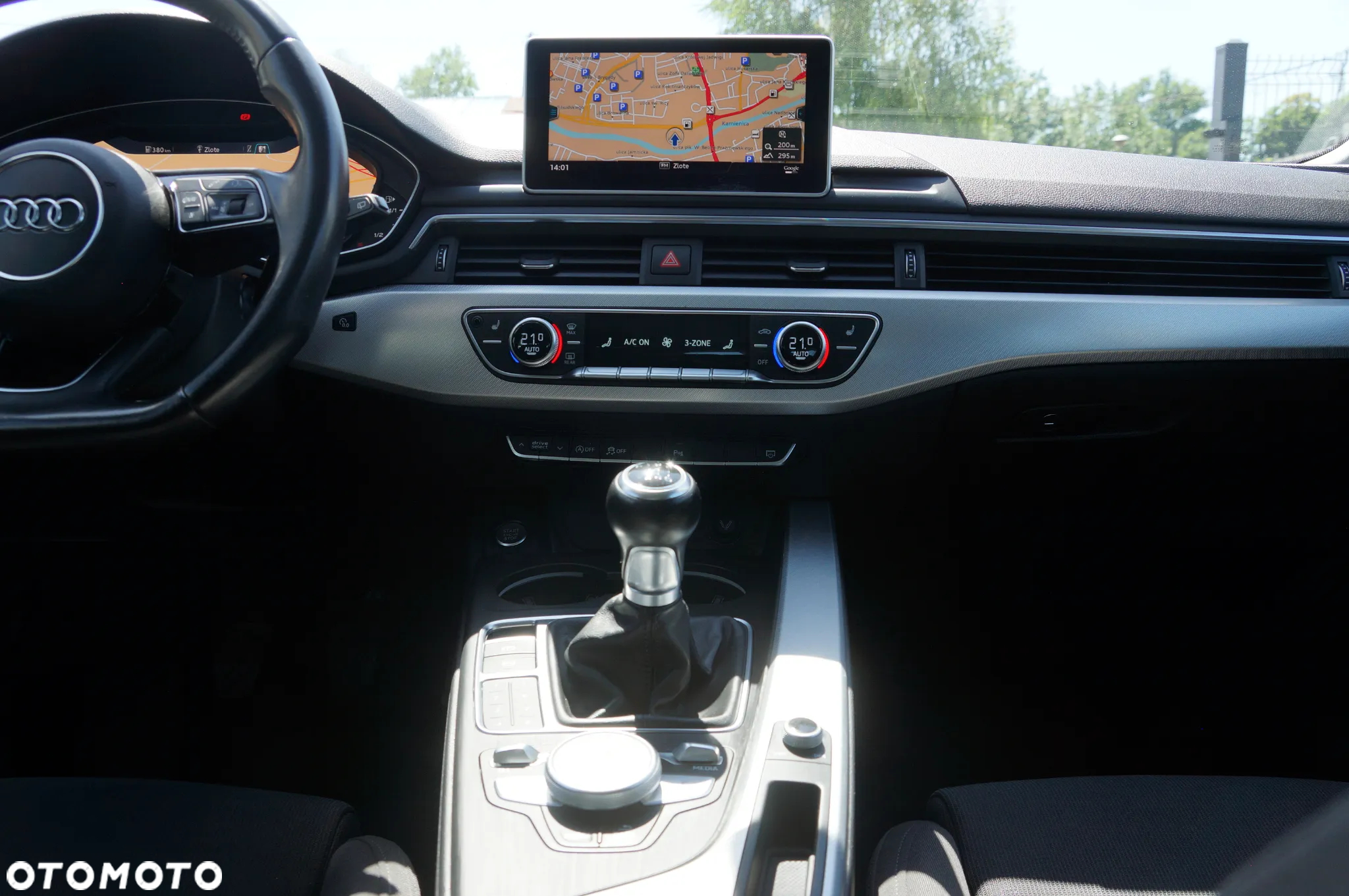 Audi A4 Avant - 13