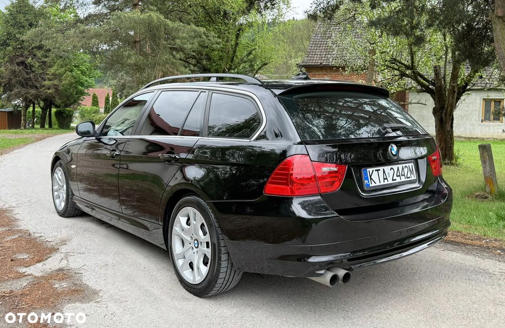 BMW Seria 3 330d - 10