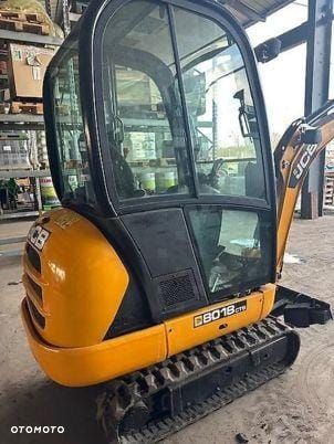 JCB 8018 - 1