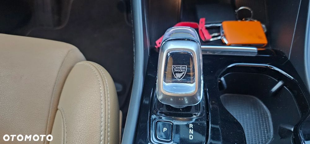 Volvo XC 40 B4 B AWD DKG Inscription - 24