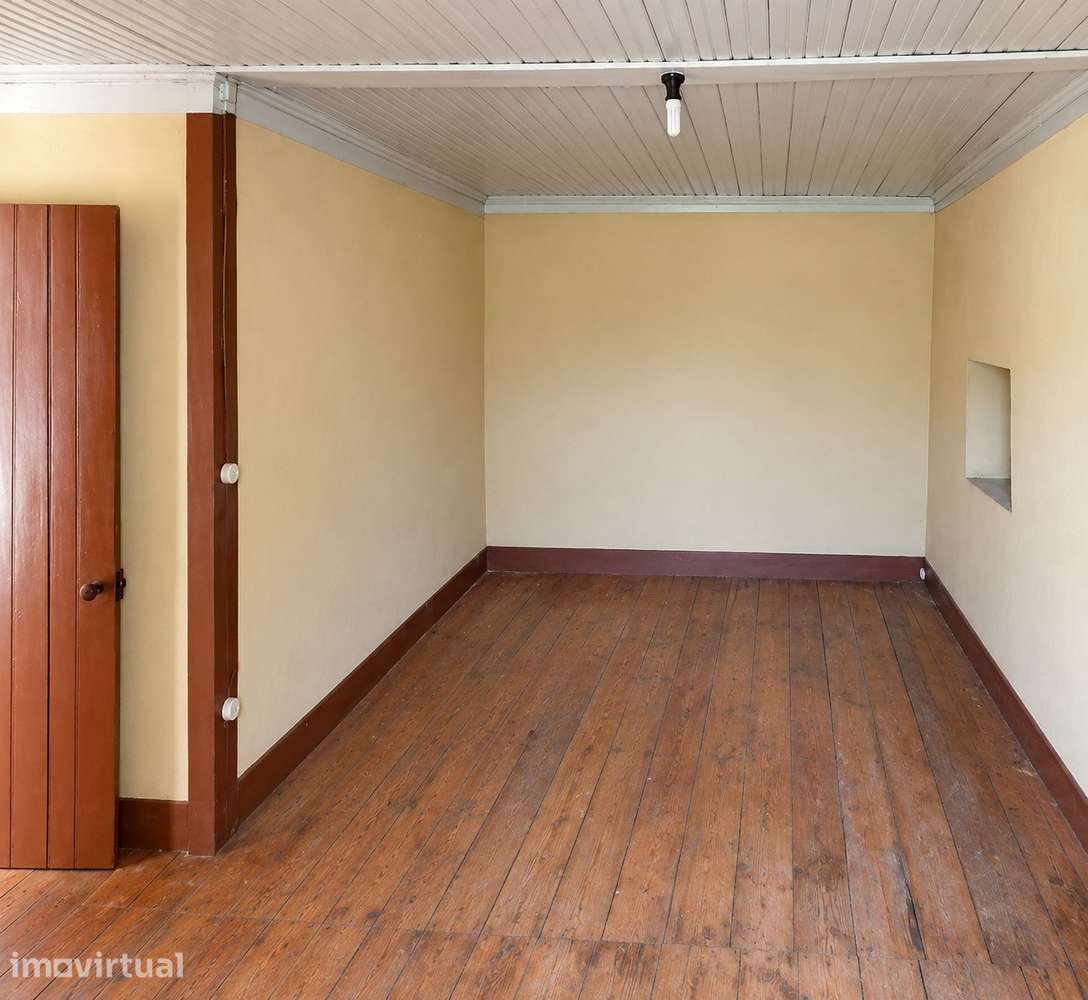 Moradia T2 Venda em Barreiros e Cepões,Viseu - Grande imagem: 4/6