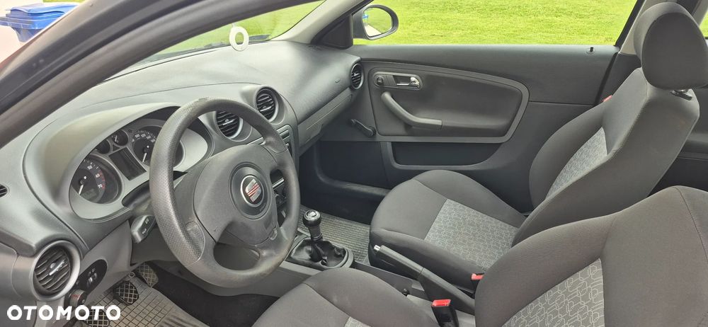 Seat Ibiza 1.2 12V Reference - 13