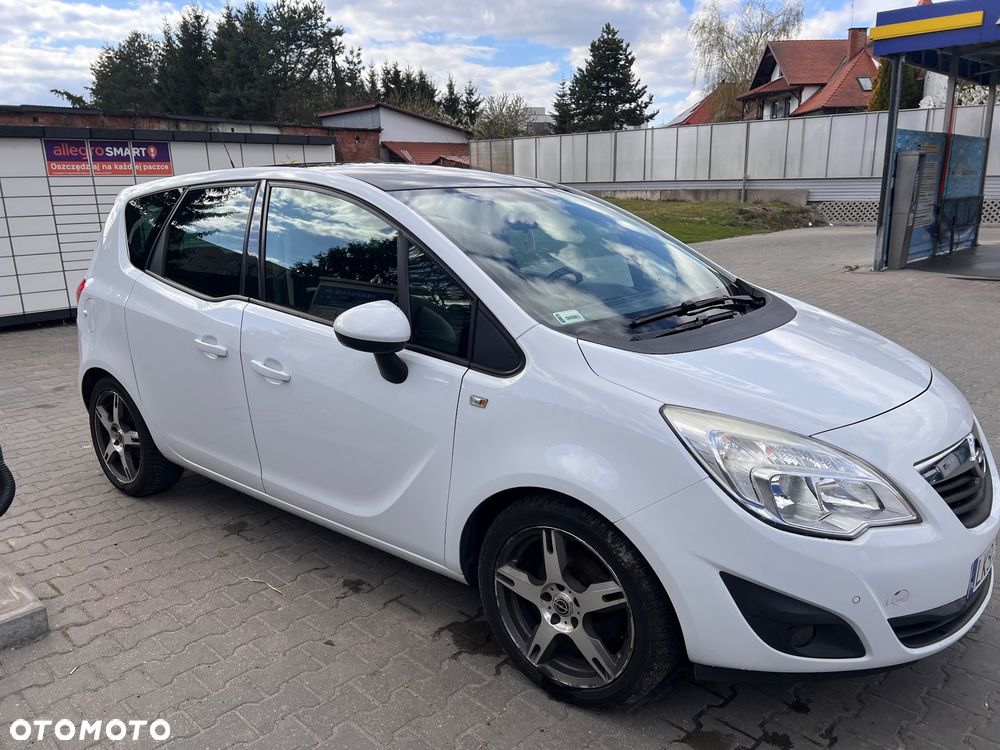 Opel Meriva - 9