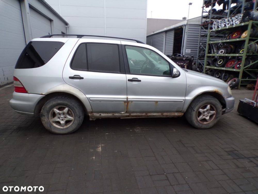 Części - Mercedes ML W163 3.2 V6 218 KM 4MATIC 99R - 3
