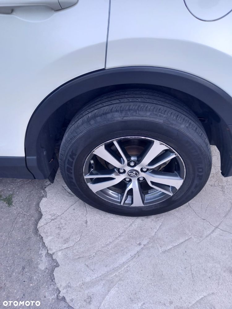 Toyota RAV4 2.0 D-4D Premium 4x2 - 7
