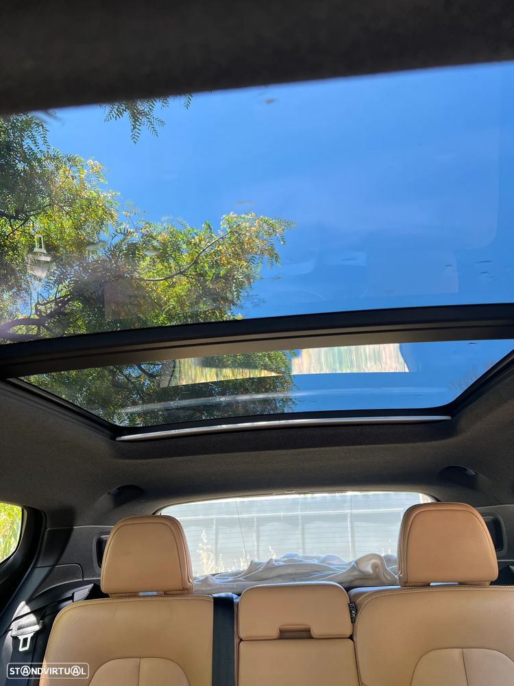 Volvo XC 40 2.0 D3 Momentum Geartronic - 13