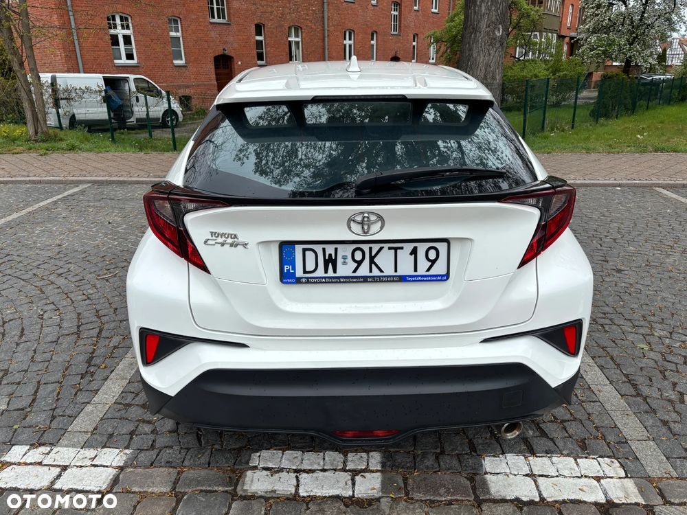 Toyota C-HR 1.2 T GPF Premium - 4