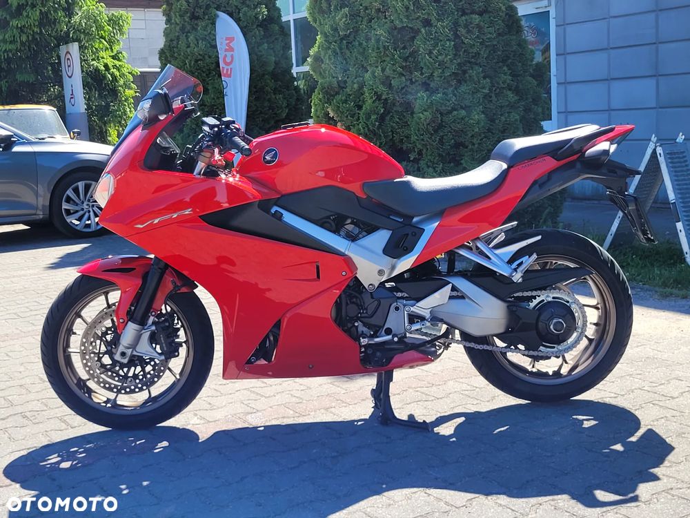 Honda VFR - 6