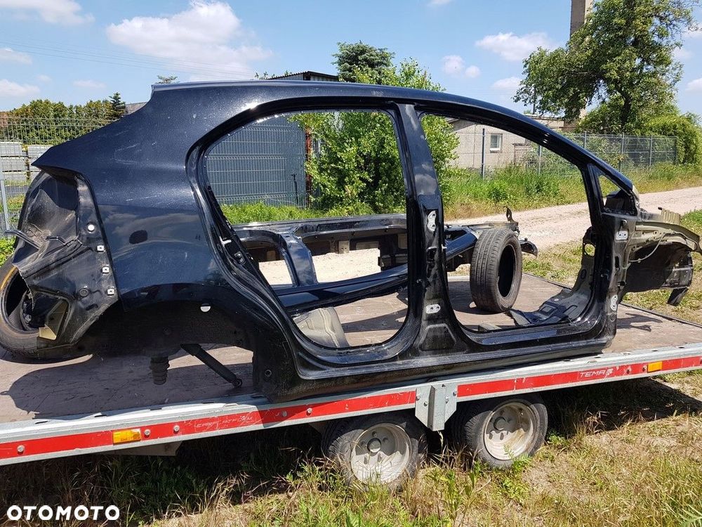 kia rio iii ćwiartka błotnik prawy tył 2011-