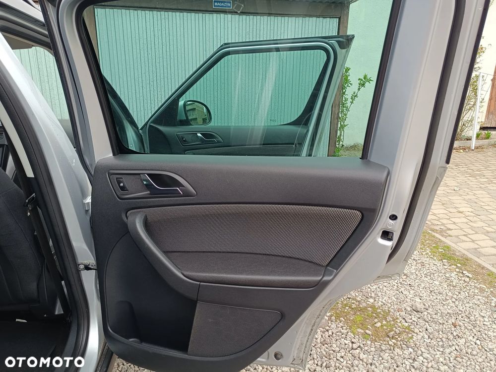 Skoda Yeti 2.0 TDI DPF 4x4 Edition DSG - 39