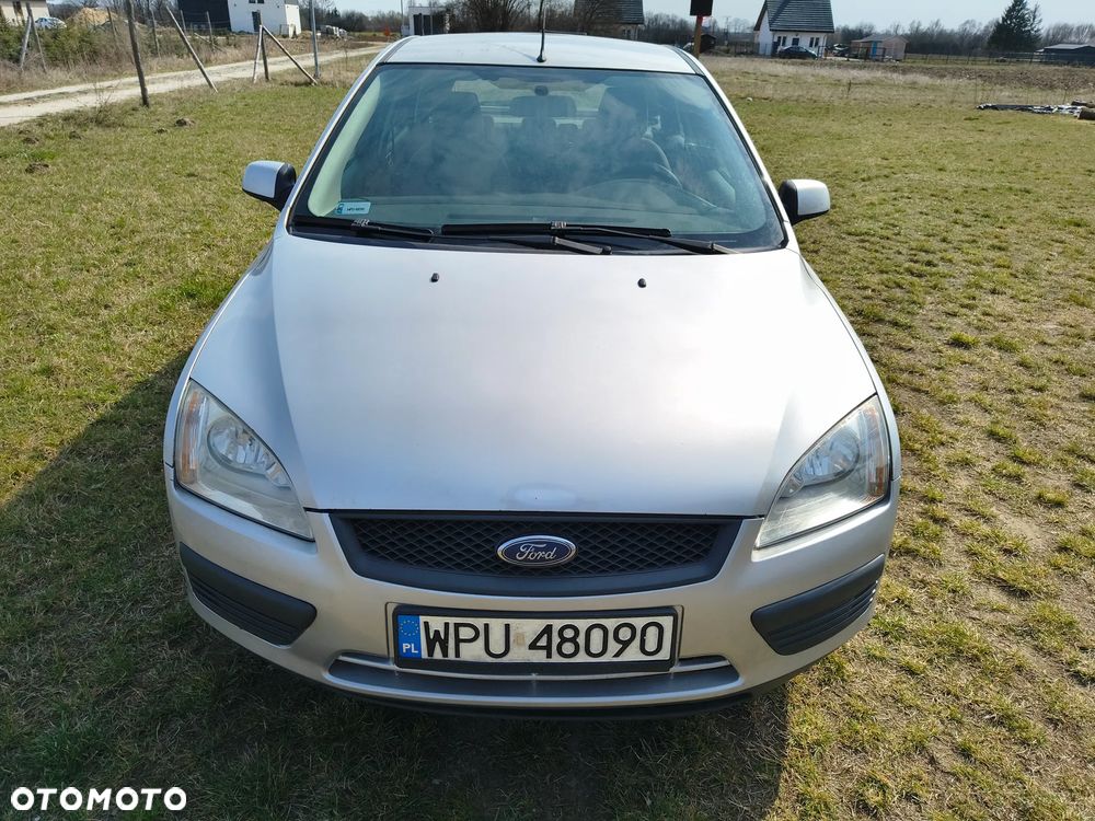 Ford Focus 1.6 TDCi Ambiente - 17