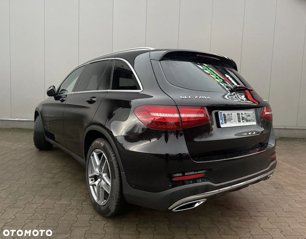 Mercedes-Benz GLC - 9