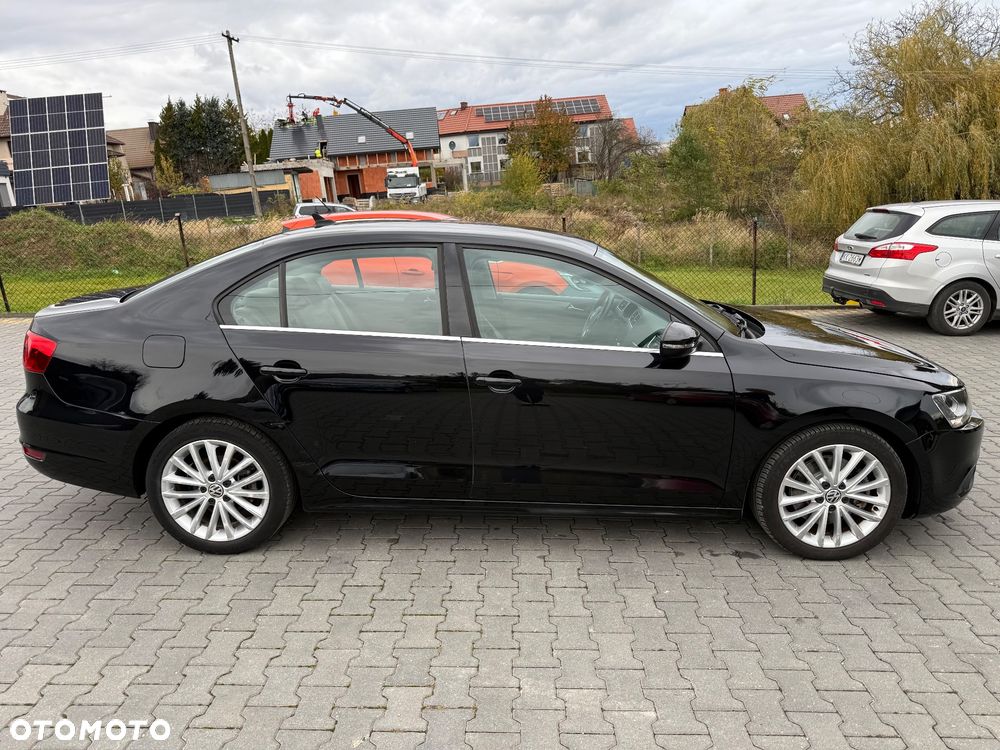 Volkswagen Jetta 1.4 TSI DSG Comfortline - 4