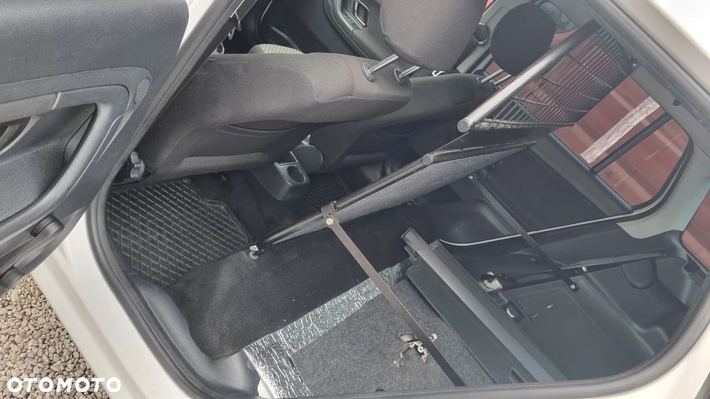 Skoda Fabia 1.6 TDI DPF Style - 11