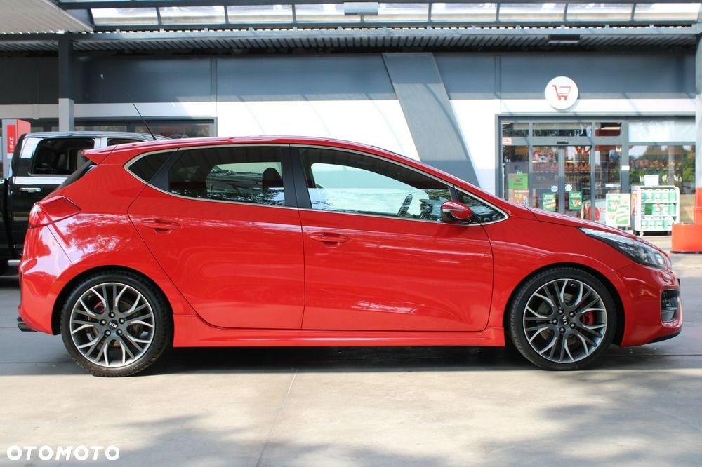 Kia Ceed 1.6 T-GDI GT XL - 4