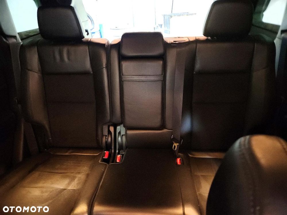 Jeep Grand Cherokee - 12