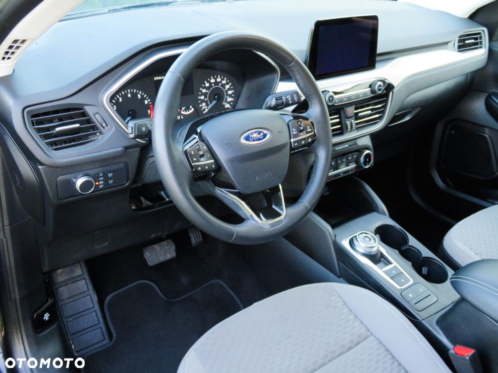 Ford Kuga - 6