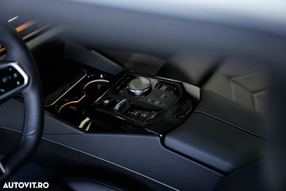 BMW Seria 5 520i Aut. - 21