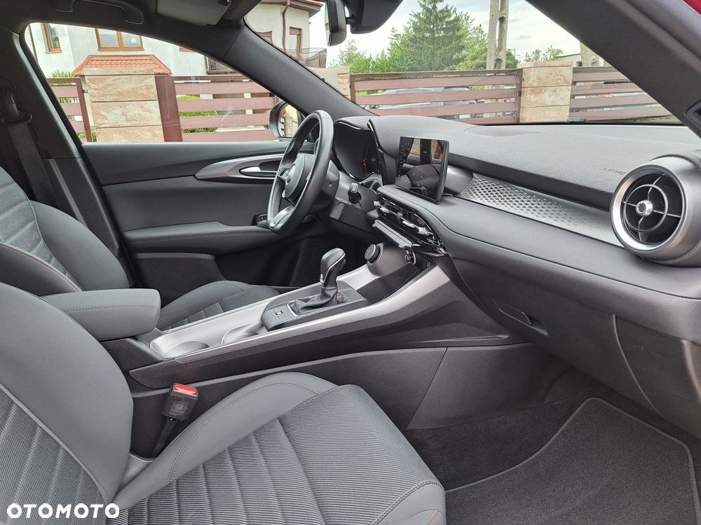 Alfa Romeo Tonale 1.5 T4 GSE mHEV Super DCT - 6