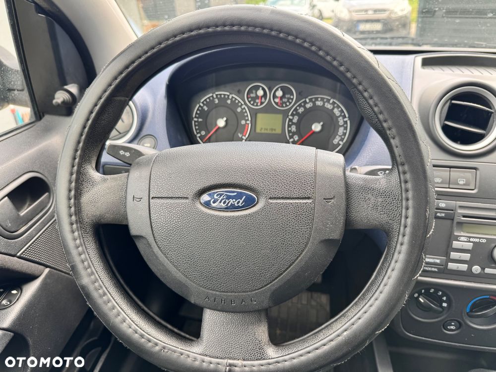 Ford Fiesta - 23
