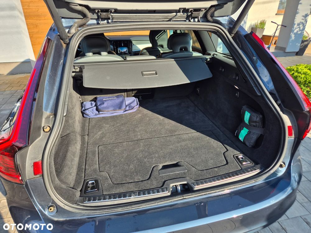 Volvo V90 B4 B Momentum Pro - 24