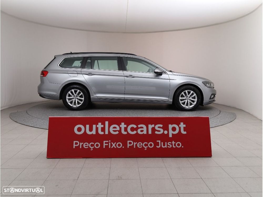 VW Passat Variant 2.0 TDi Business DSG - 10