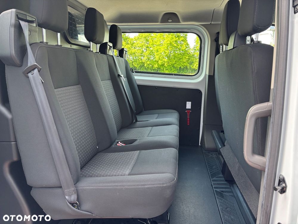 Ford Transit Custom 310 L2H1 Limited - 26