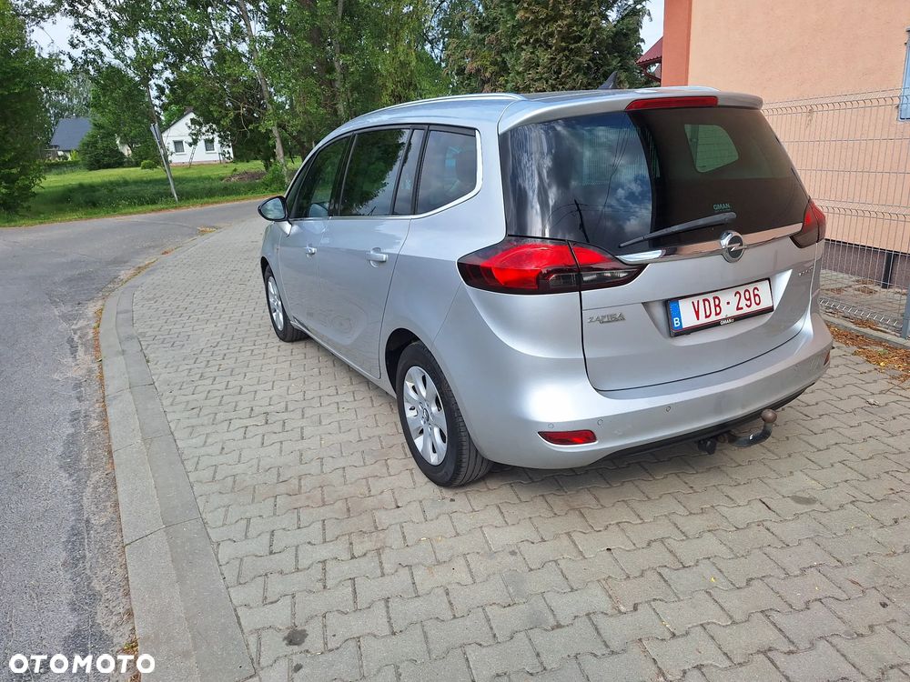 Opel Zafira - 2