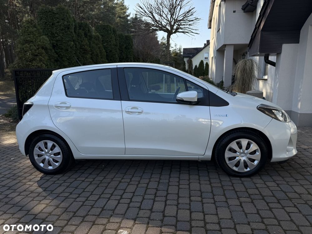 Toyota Yaris - 1