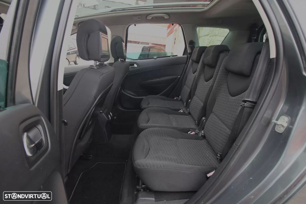 Peugeot 308 SW 1.6 HDi Premium CVM6 - 18