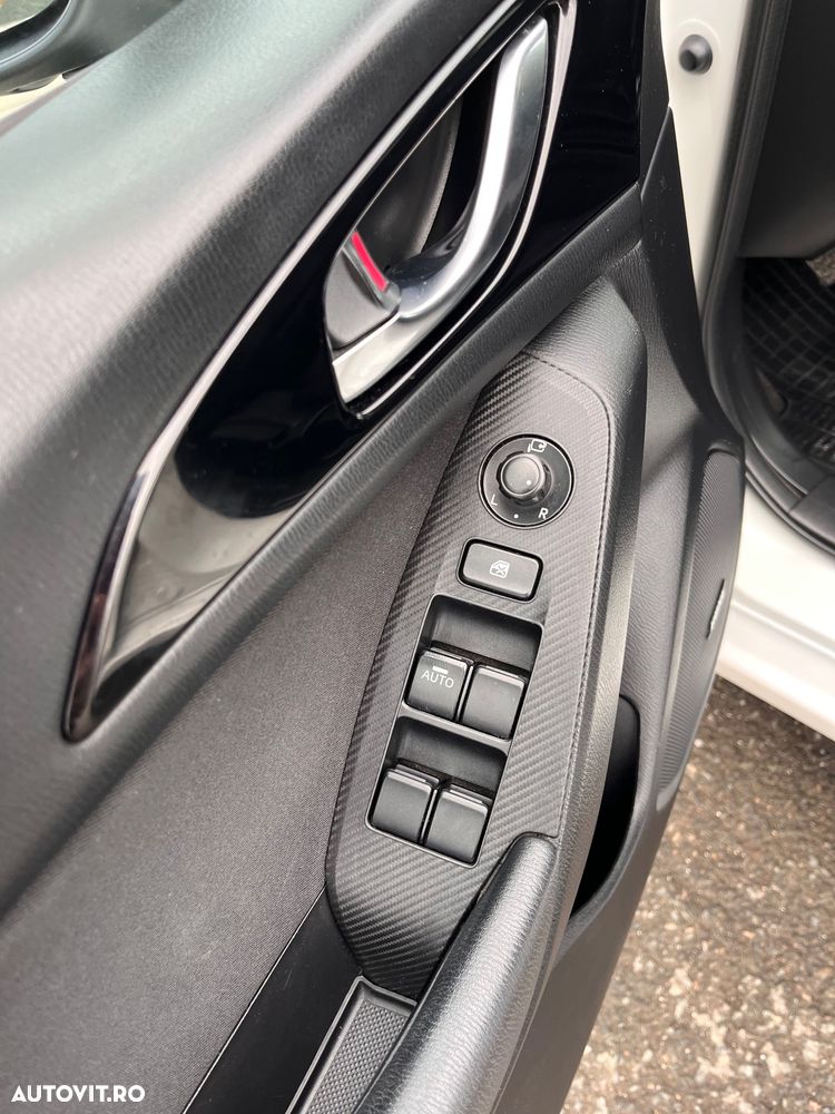 Mazda 3 CD150 Attraction - 11