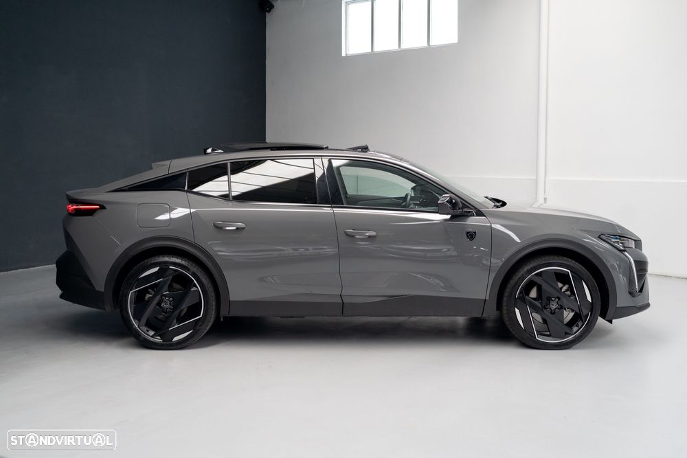 Peugeot 408 1.6 Hybrid GT e-EAT8 - 11