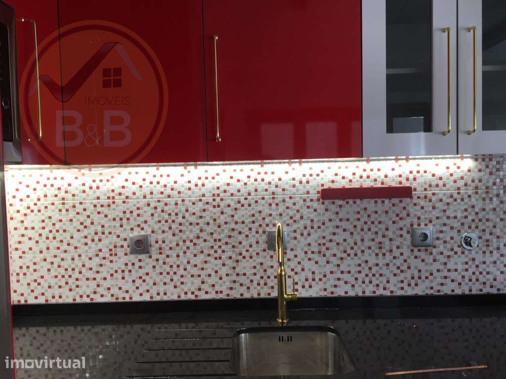Apartamento T3 com garagem em Valbom - Grande imagem: 3/19
