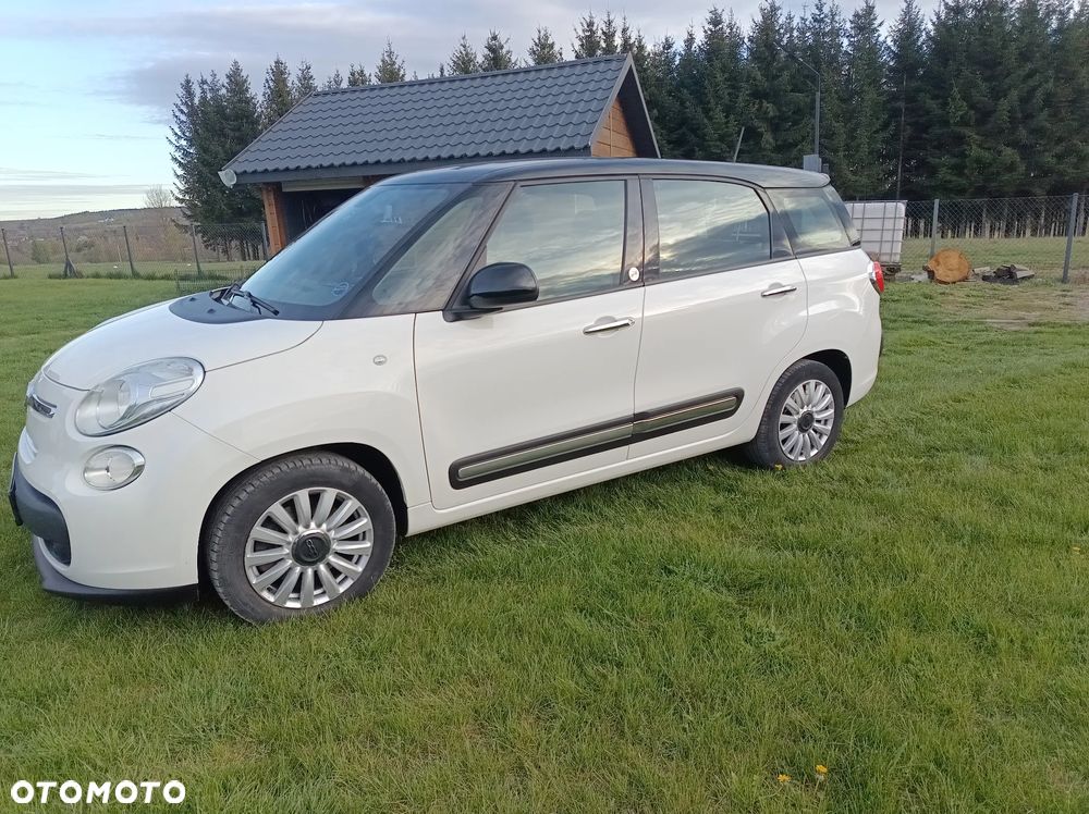 Fiat 500L Living 1.4 T-Jet 16V Lounge - 2