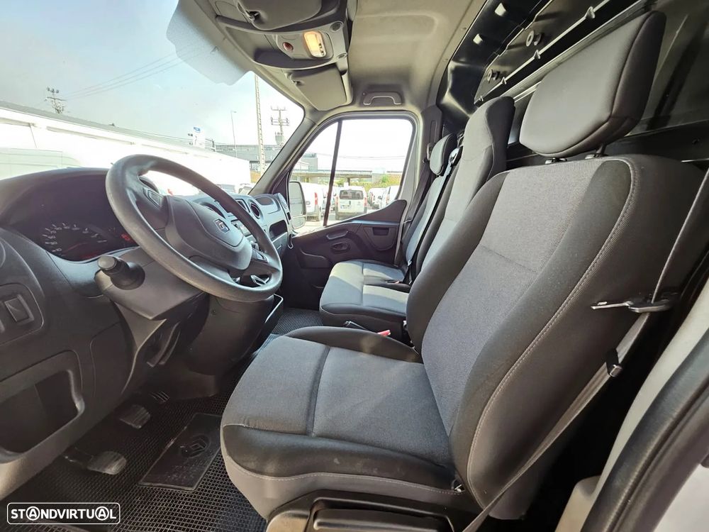 Renault Master Maxi Longa 2.3DCI 130cv L3H2 - 6