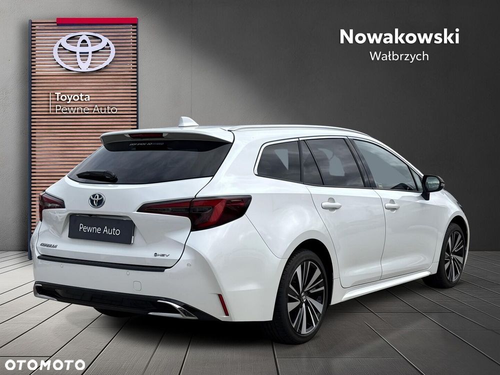 Toyota Corolla - 5