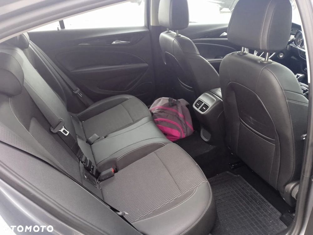 Opel Insignia 1.5 T GPF Enjoy S&S - 10