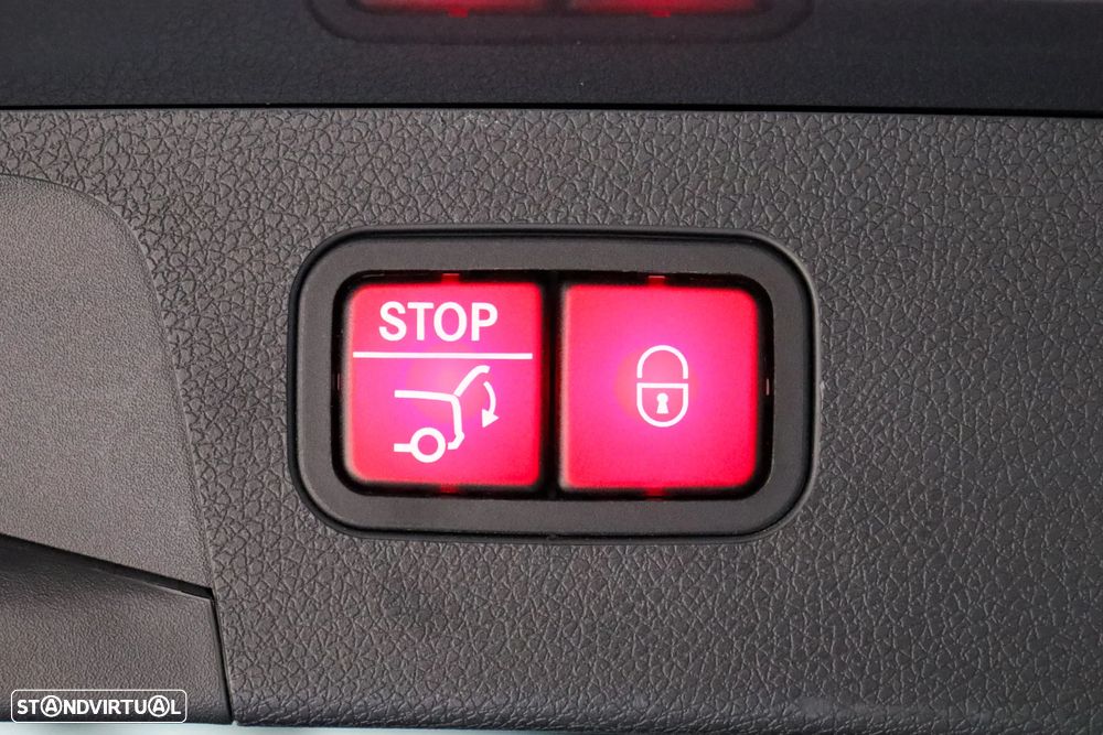 Mercedes-Benz E 220 d AMG - 36