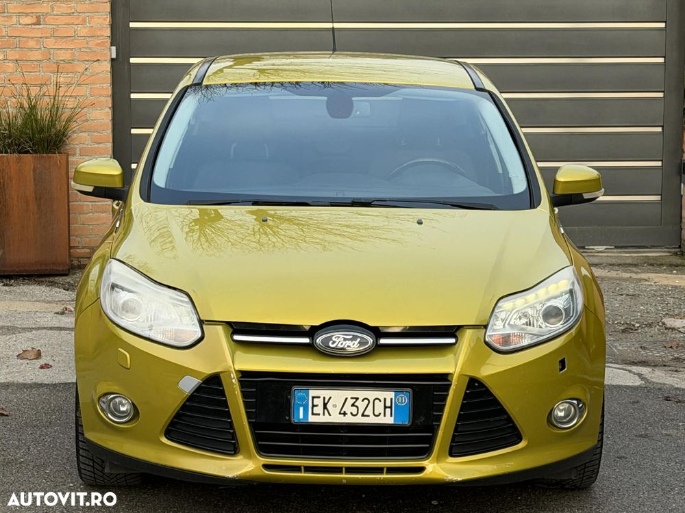 Ford Focus 2.0 TDCI DPF Aut. Titanium - 2