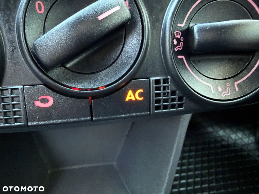 Volkswagen Polo 1.2 United - 9